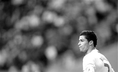 意甲｜打破祖云联赛不败身 拿波利7连胜领跑