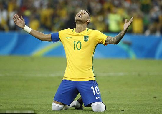 中超土帅成绩：韩鹏半程接手拿第5，曲刚半程接手未能保级