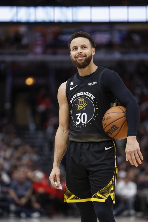 上海市民在家门口享受165项国际国内体育大赛，顶级赛事进一步激发消费潜能