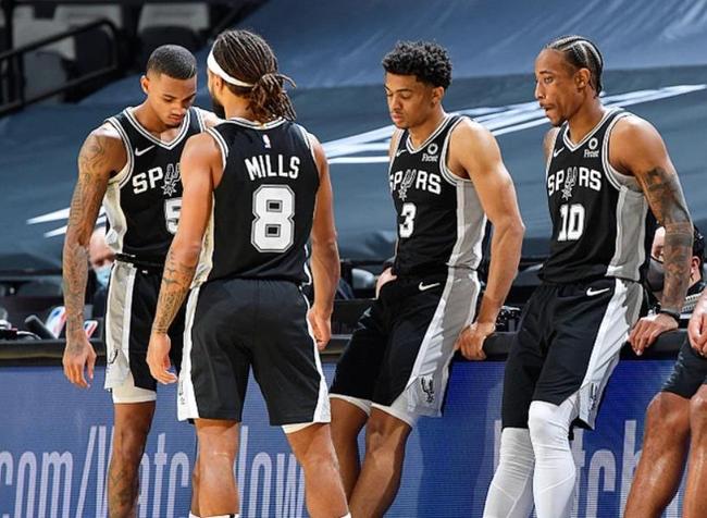 【游泳经典】重温巴黎奥运会男女混合4×100米混合泳接力决赛 中国队遗憾摘银