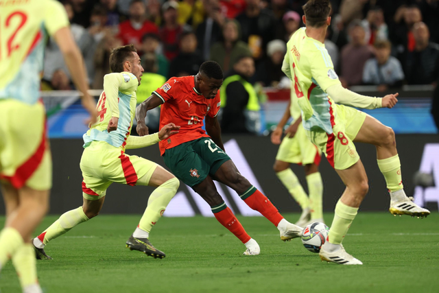 米奇·曼托在 1956 年达成打击三冠王，那是他职业生涯最璀璨的一年