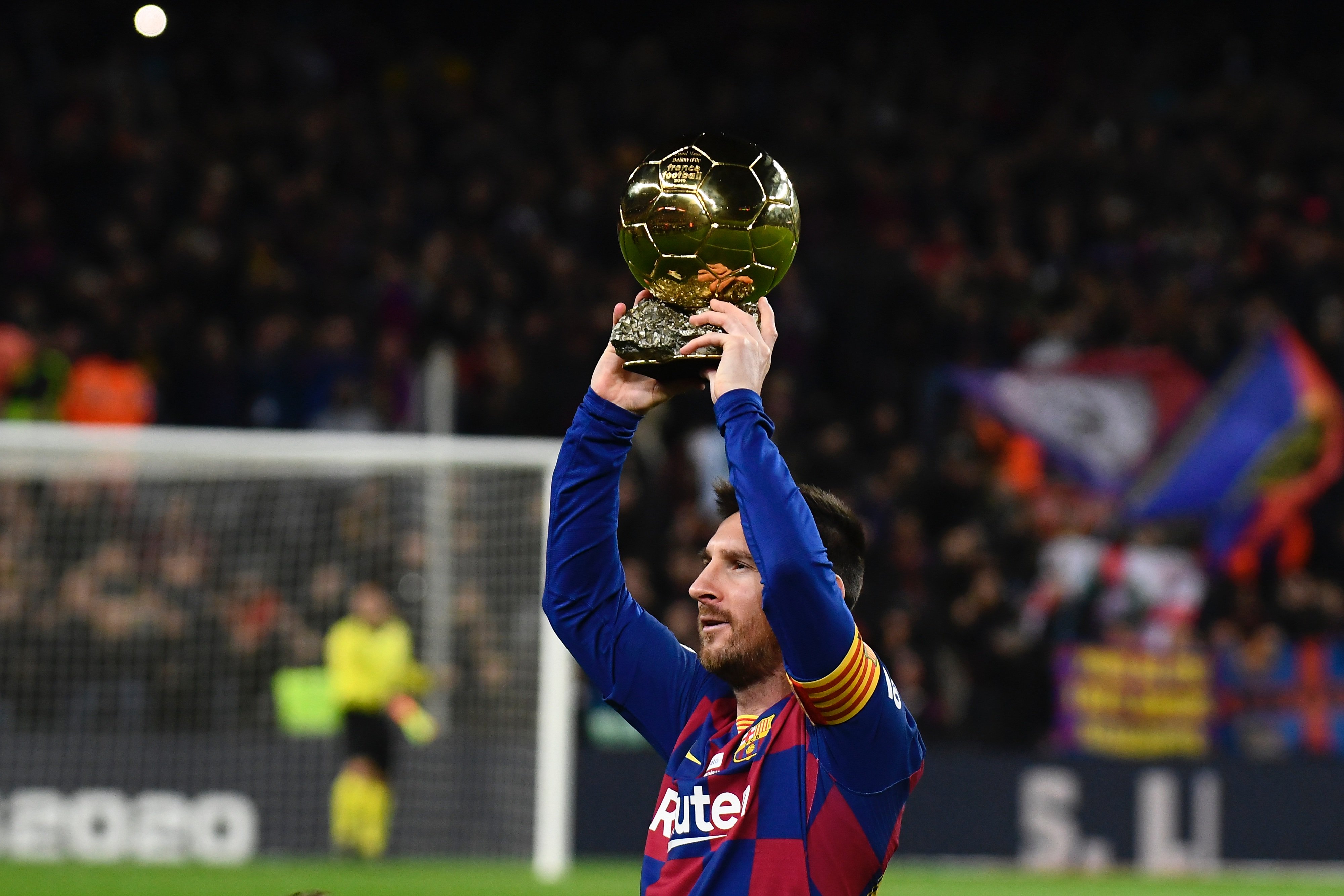 《鸣潮》1.1版本新过场动画“燃梦的黑炎”：探索未知的冒险之旅