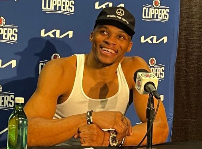 打鱼腩仅7分2犯规！CBA都没打明白还想冲NBA