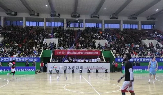 曼联官宣！阿莫林下课，63场仅25胜，炮轰俱乐部成导火索